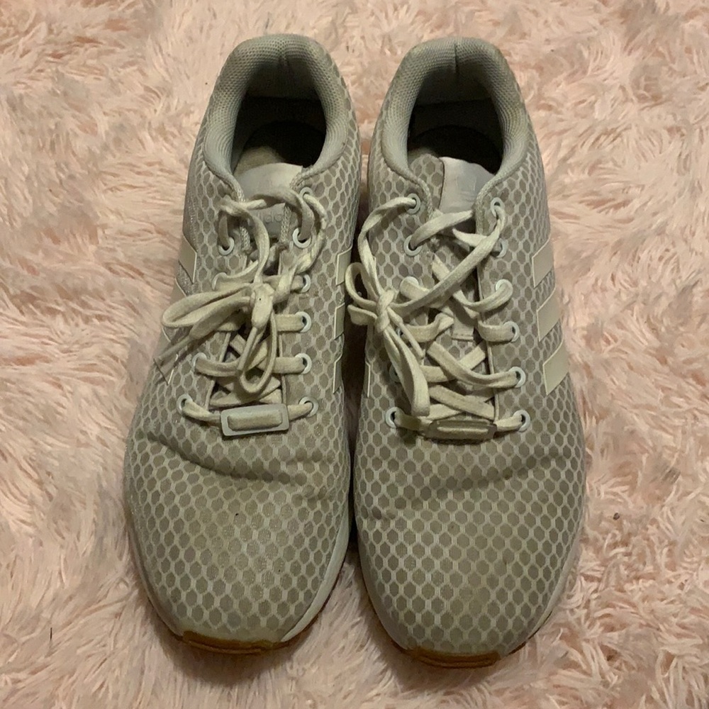 Adidas Torsion (Light Grey) Sneakers
